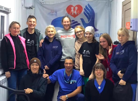 Ветеринарная помощь спасённой собаке